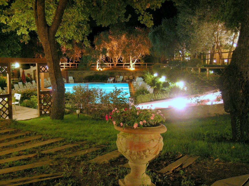 Residence Aegidius Ischia Exteriör bild